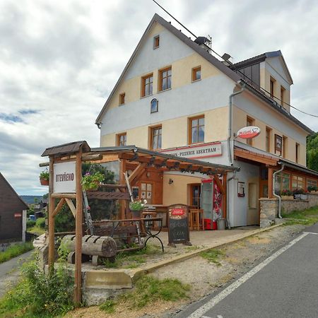 Resort Abertham - Penzion Ellen Abertamy Buitenkant foto
