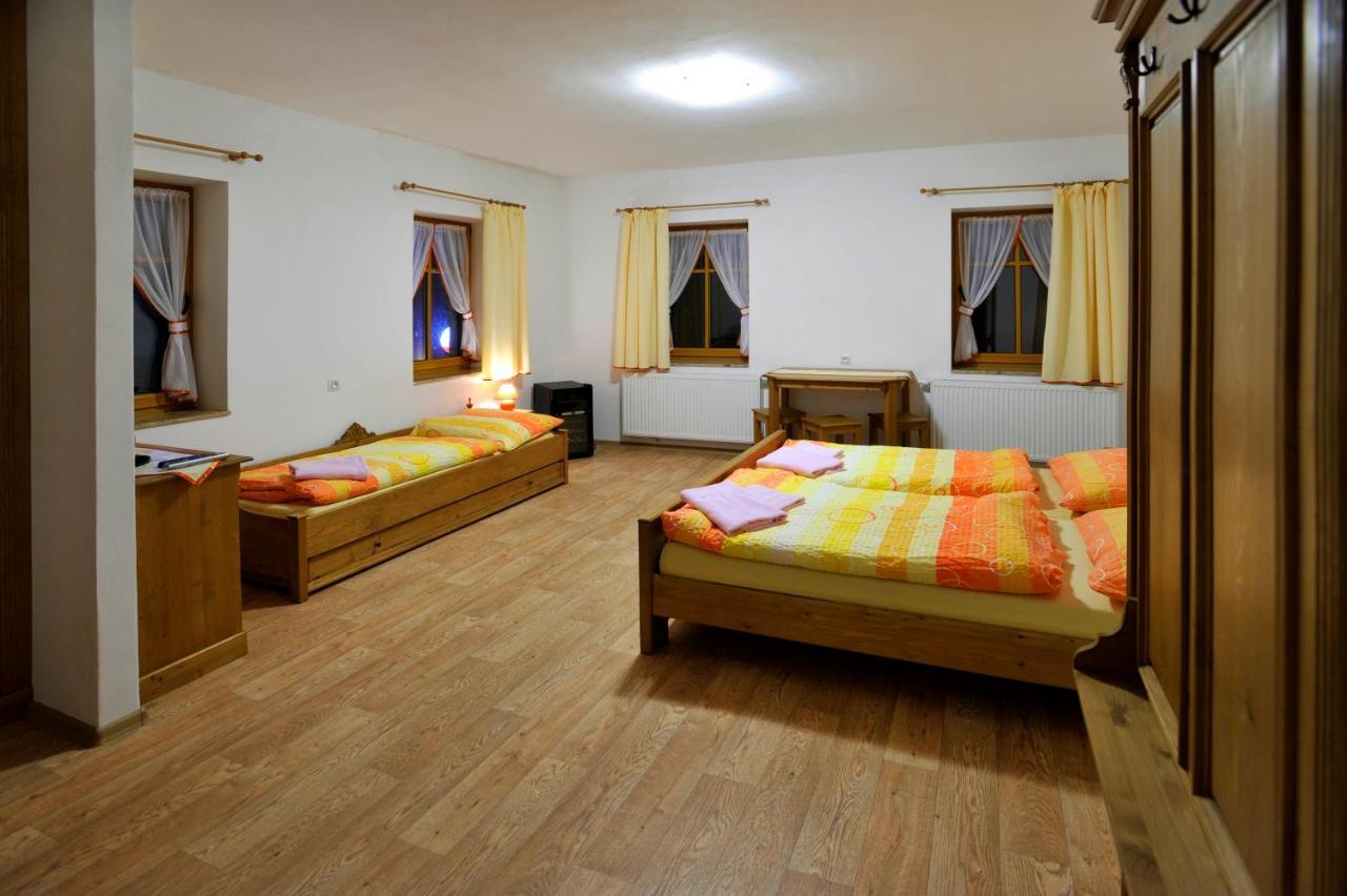 Resort Abertham - Penzion Ellen Abertamy Buitenkant foto