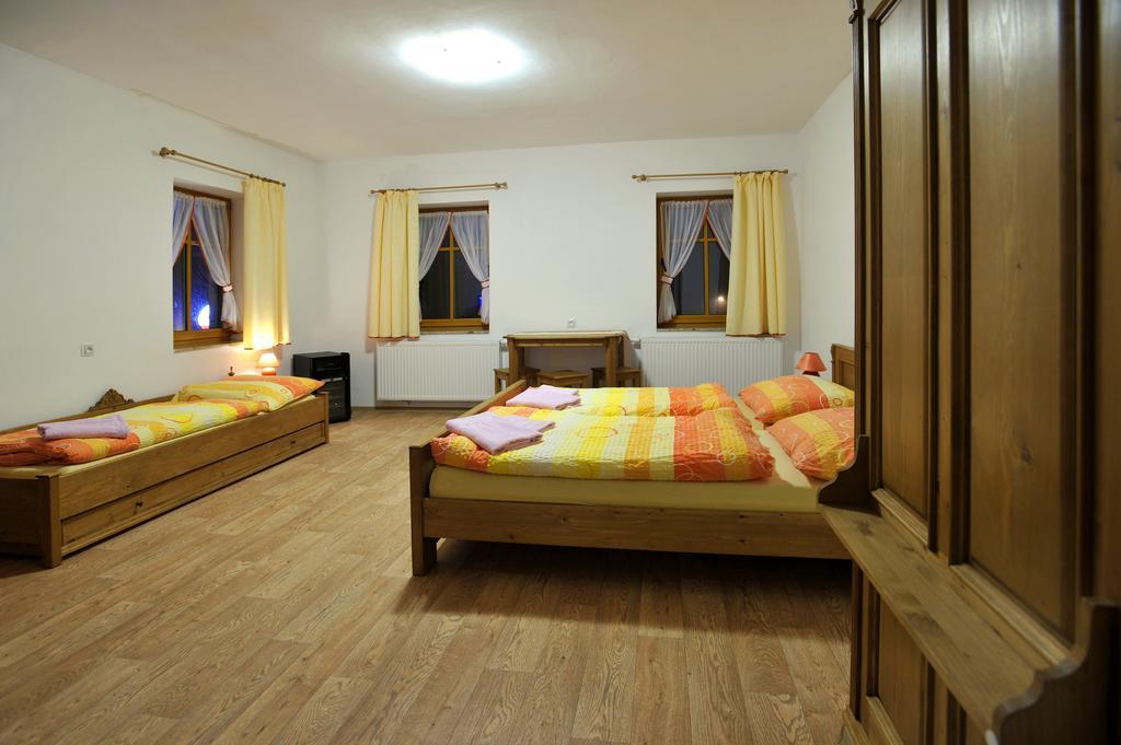 Resort Abertham - Penzion Ellen Abertamy Kamer foto