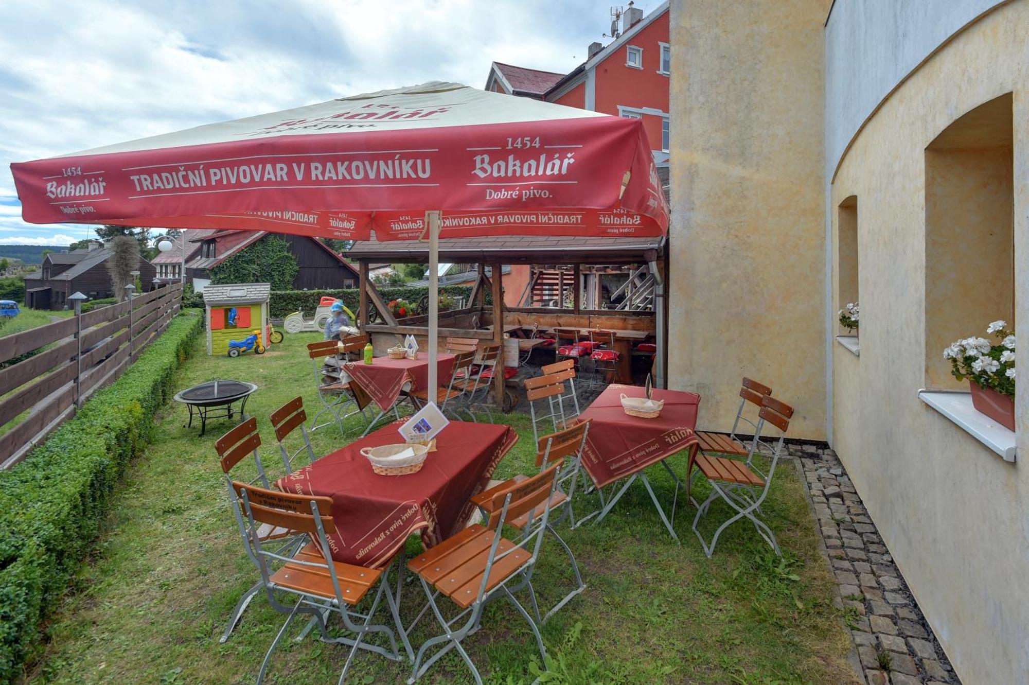 Resort Abertham - Penzion Ellen Abertamy Buitenkant foto